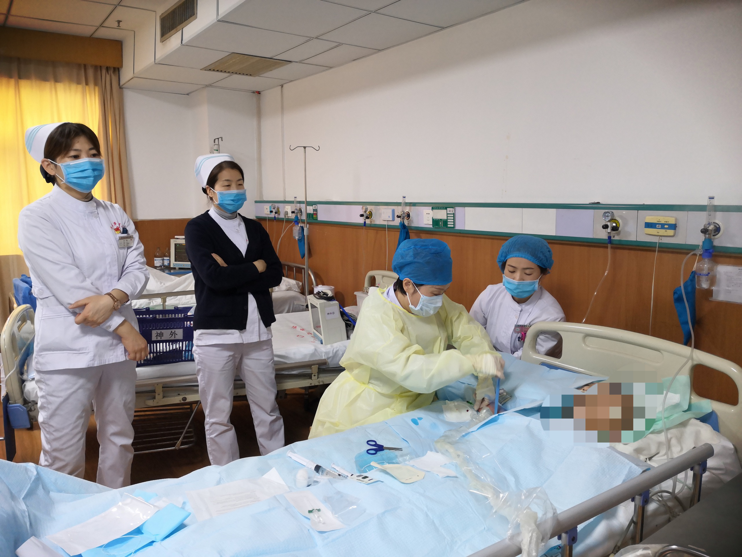 【硬核技术】陕西省康复医院护理部开展首例中线导管置入术